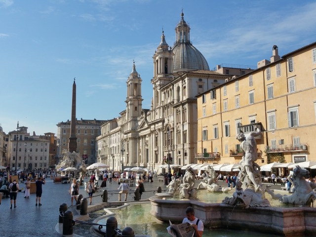 rome-1127024_1920 Navona Square views in Rome