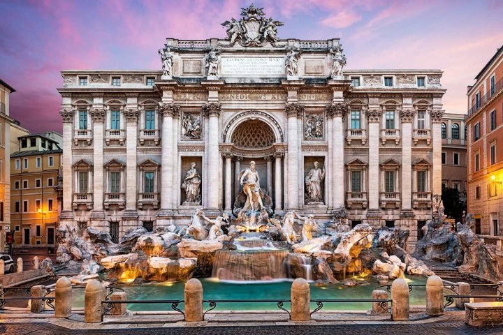 Fontana di Trevi Rome